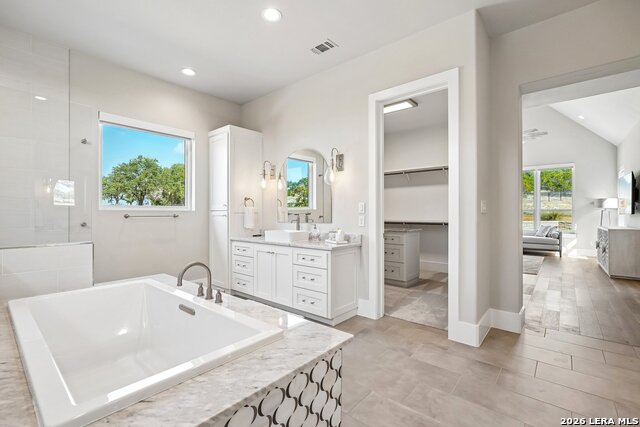 1760 Royal Pt Property Photo 22