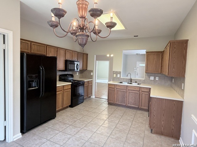 24726 Crescent Run Property Photo 4