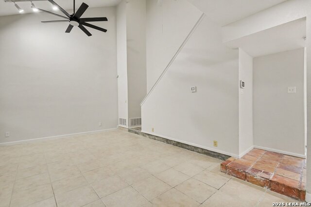 8416 Echo Creek Ln Property Photo 6