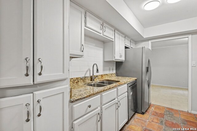 8416 Echo Creek Ln Property Photo 12