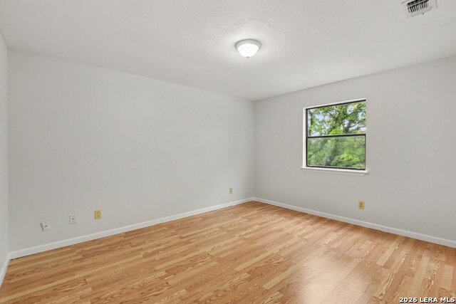 8416 Echo Creek Ln Property Photo 22