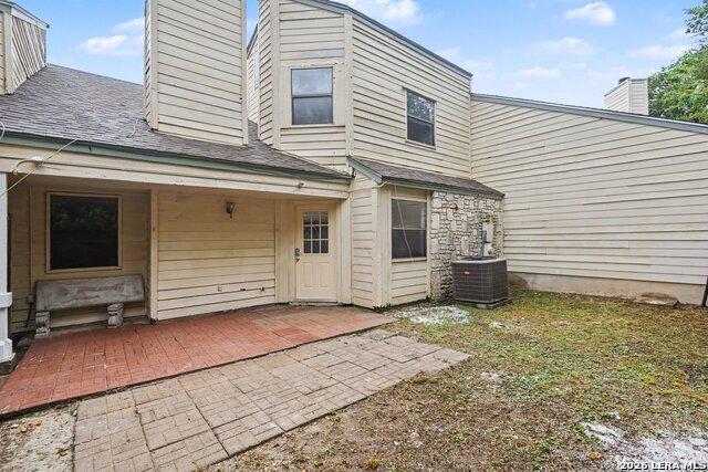 8416 Echo Creek Ln Property Photo 27