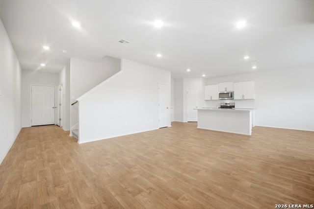 15603 Garam Trl Property Photo 6