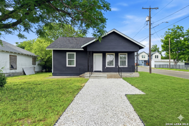 602 Canton Property Photo 1