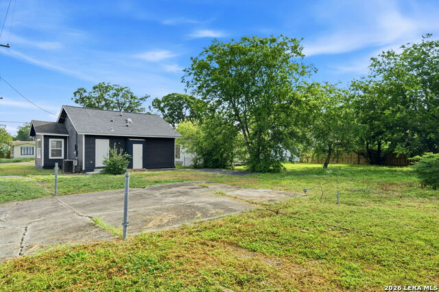 602 Canton Property Photo 17
