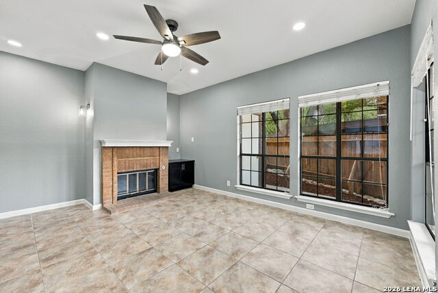 8633 Datapoint Dr Property Photo 5