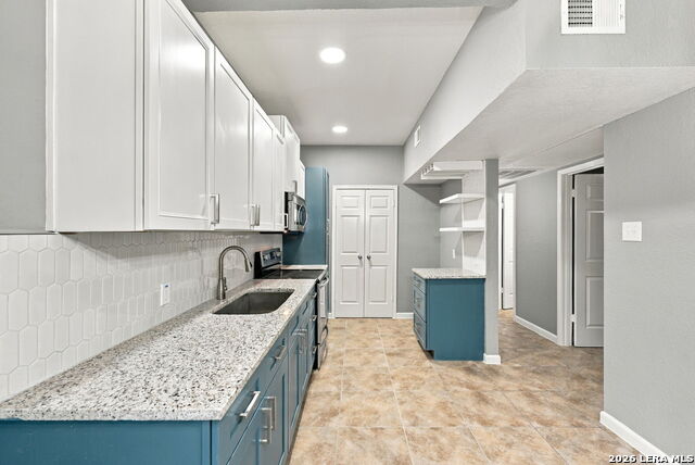 8633 Datapoint Dr Property Photo 8