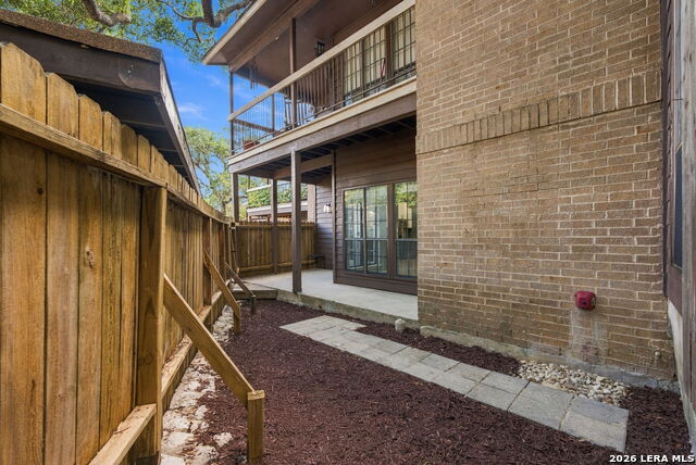 8633 Datapoint Dr Property Photo 19