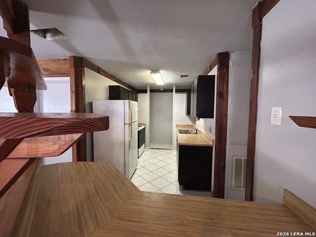 4726 Swann Ln Property Photo 6