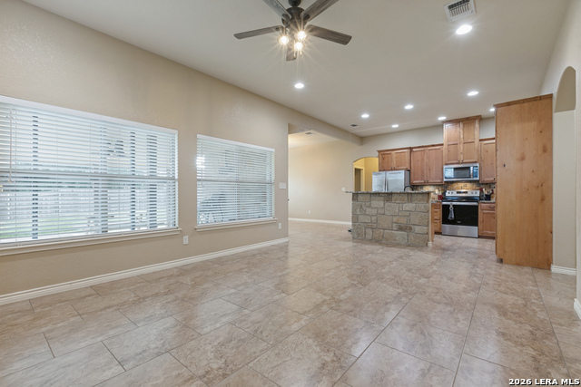 108 Ridgecrest Property Photo 8