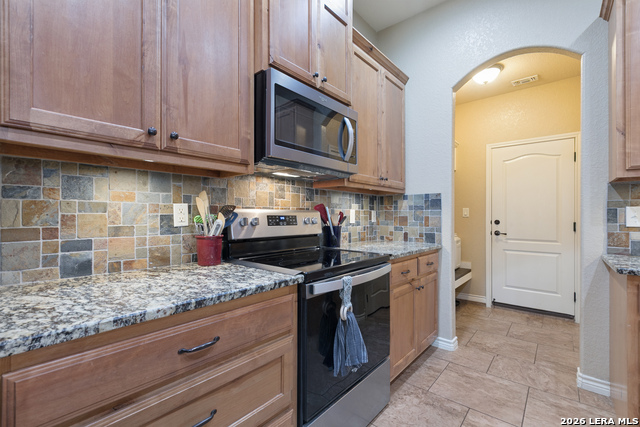 108 Ridgecrest Property Photo 15