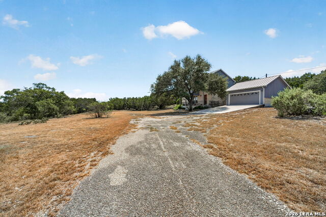 109 Rolling View Dr Property Photo 7