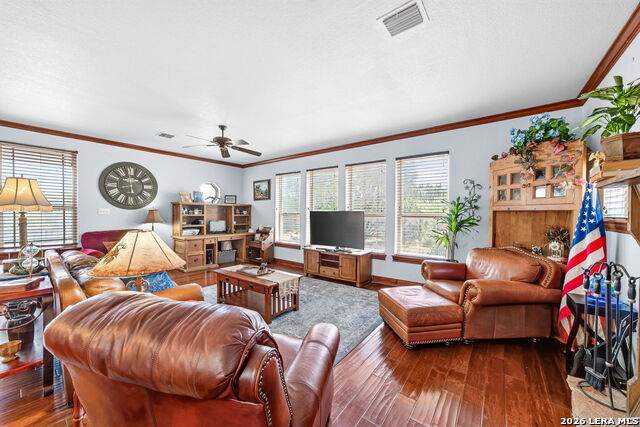 109 Rolling View Dr Property Photo 12