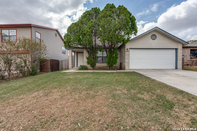 8058 Chestnut Barr Dr Property Photo 3