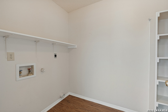 8058 Chestnut Barr Dr Property Photo 18