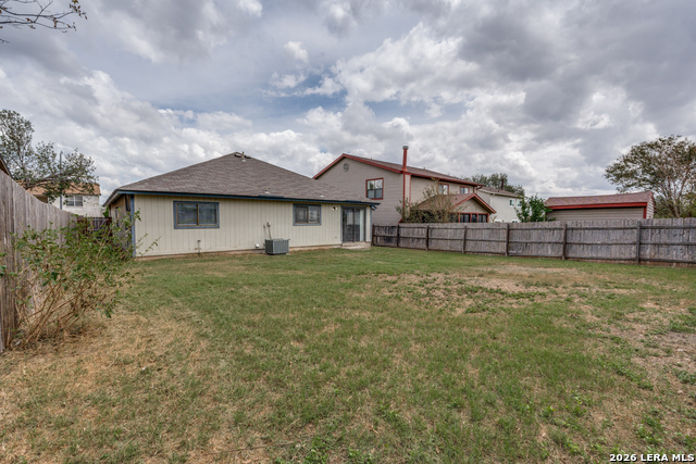 8058 Chestnut Barr Dr Property Photo 23