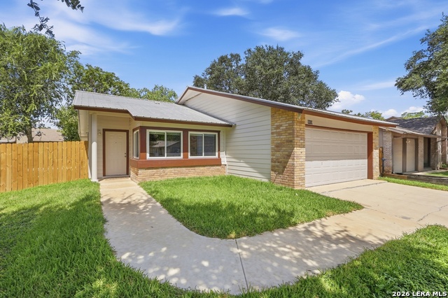 9459 Points Edge Property Photo 1
