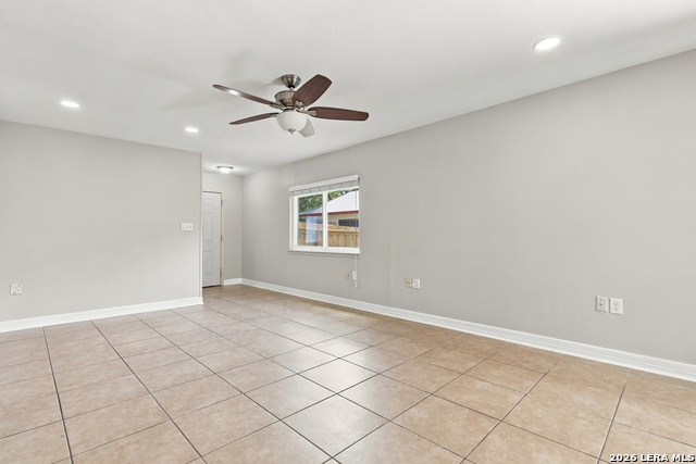9459 Points Edge Property Photo 6