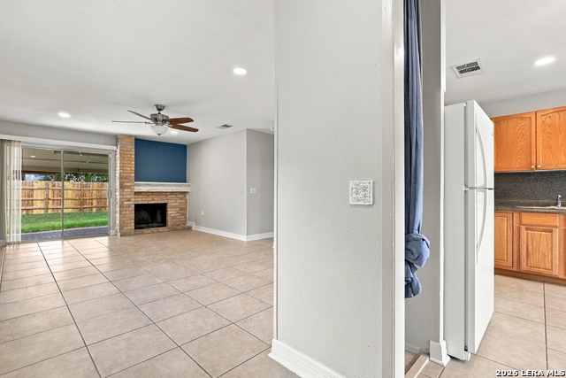 9459 Points Edge Property Photo 7