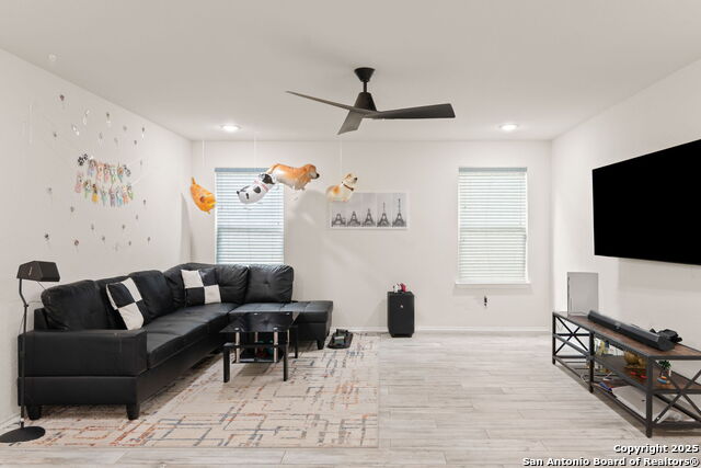 13734 Crossbow Property Photo 2