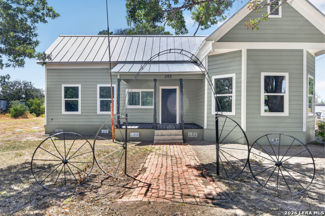 285 Avenue I Property Photo 1