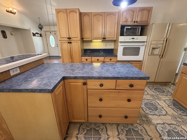 801 Orchard Park Blvd Property Photo 11