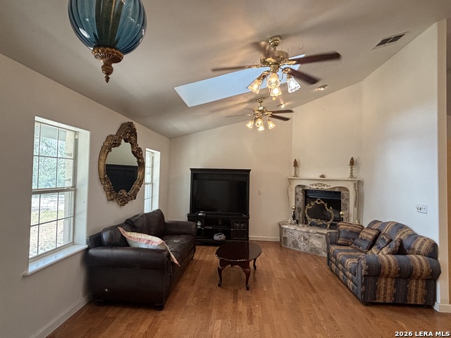 801 Orchard Park Blvd Property Photo 17