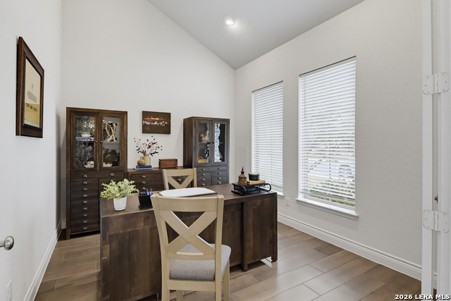 3120 Creek Ridge St Property Photo 6