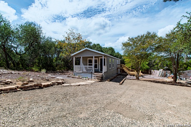 2253 Waterfront Park Dr Property Photo 1