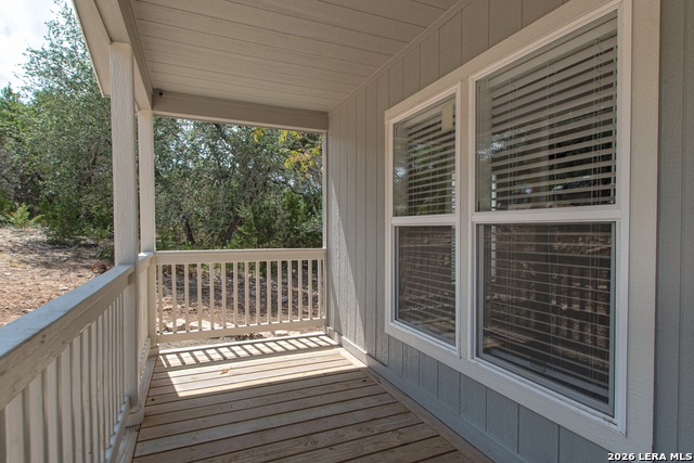 2253 Waterfront Park Dr Property Photo 4