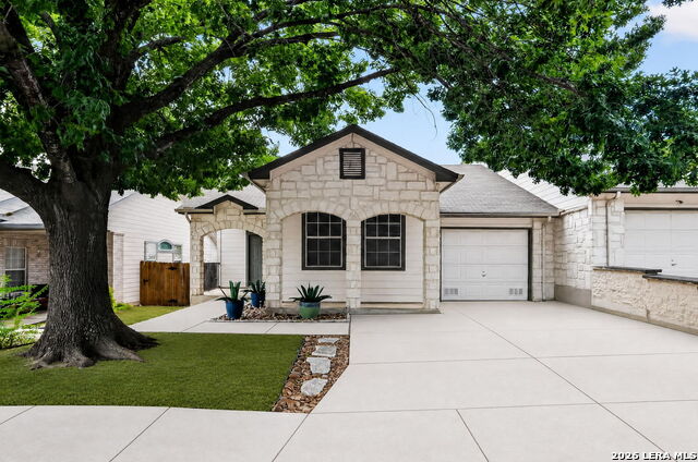 7719 WEXFORD GLN Property Photo 1