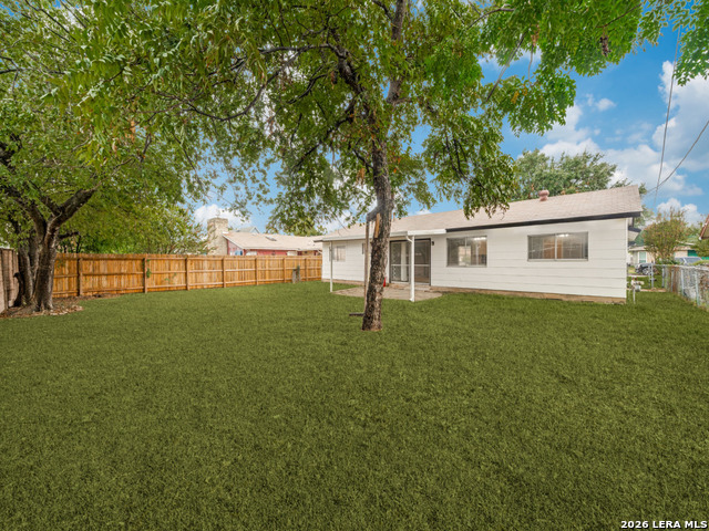 8210 Windover Property Photo 12