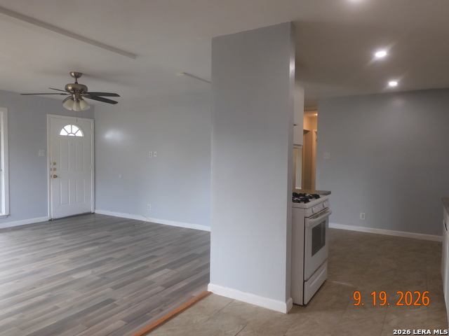 4118 Scarletoak Dr. Property Photo 9