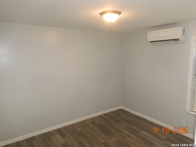 4118 Scarletoak Dr. Property Photo 12