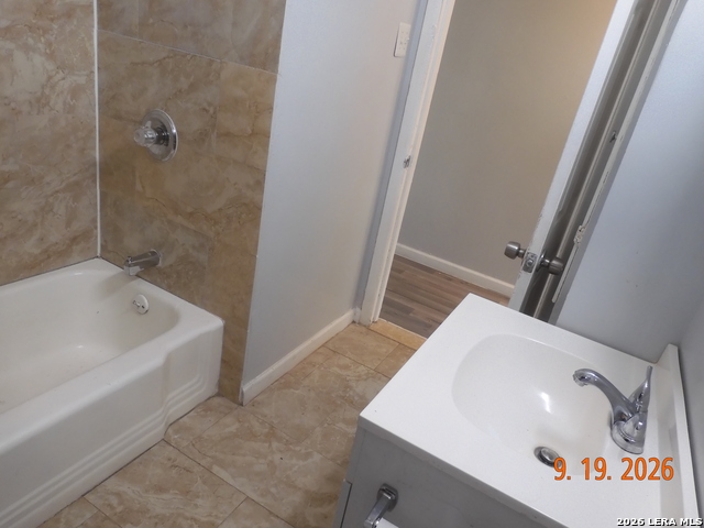 4118 Scarletoak Dr. Property Photo 16