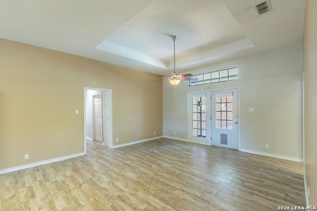 26013 Mesa Oak Dr Property Photo 15