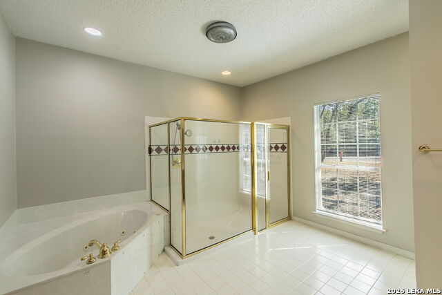26013 Mesa Oak Dr Property Photo 21