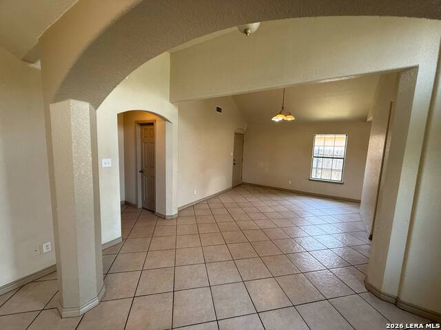 2698 Crown Way Dr Property Photo 6
