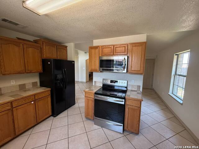 2698 Crown Way Dr Property Photo 9