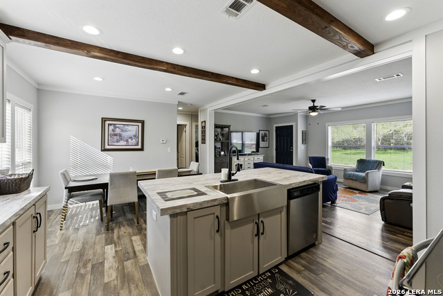 2017934 Property Photo 18