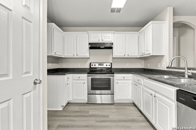 11430 Coral Cyn Property Photo 7