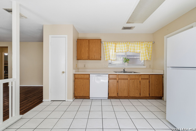 9982 Misty Plain Dr Property Photo 11