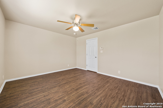9815 Autumn Pl Property Photo 13