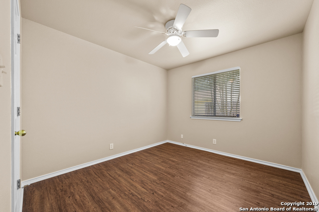 9815 Autumn Pl Property Photo 15