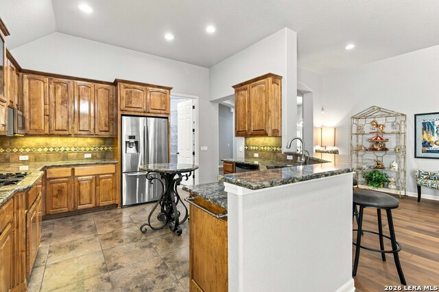 199 Roseheart Property Photo 14