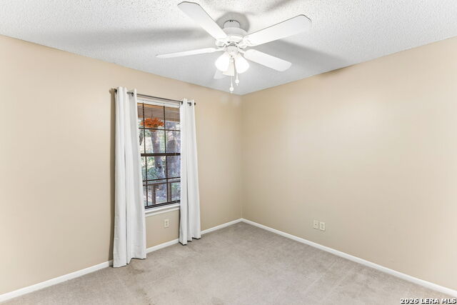 201 Doeskin Dr Property Photo 15