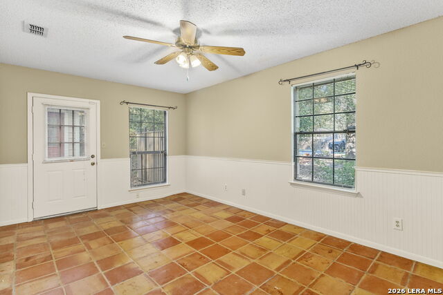 201 Doeskin Dr Property Photo 23