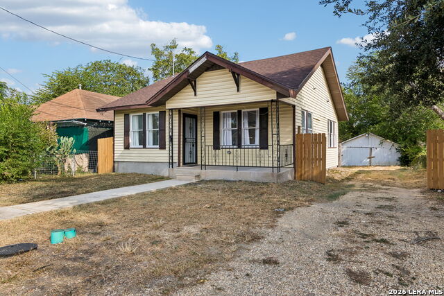637 Canton Property Photo 3