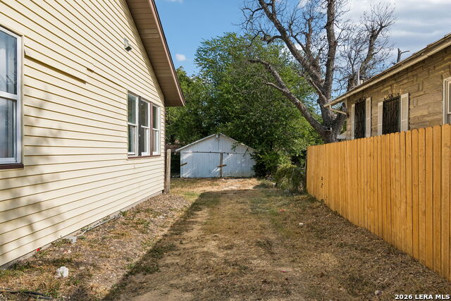 637 Canton Property Photo 21