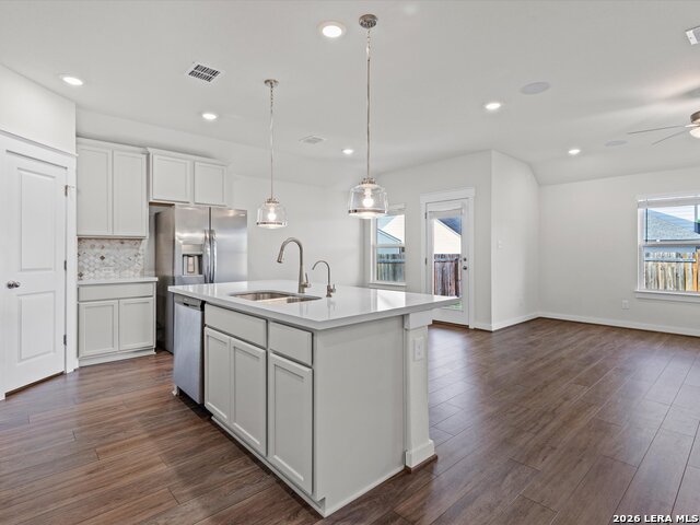 8339 Chasemont Ct Property Photo 3